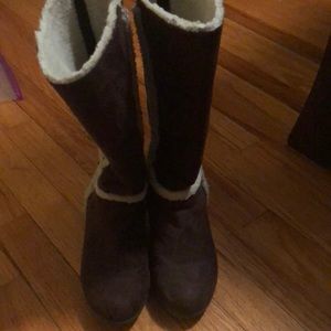 Unlisted brown suede like tall boots size 13